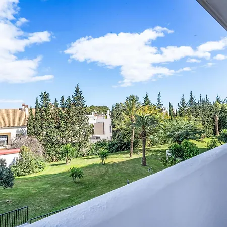 Apartamento Vista Levante-2 By Interhome Estepona