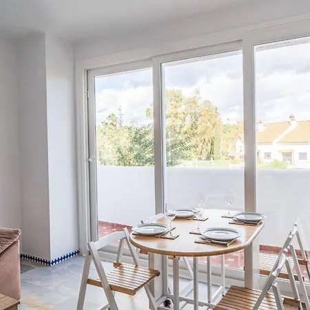 Apartamento Vista Levante-2 By Interhome Estepona
